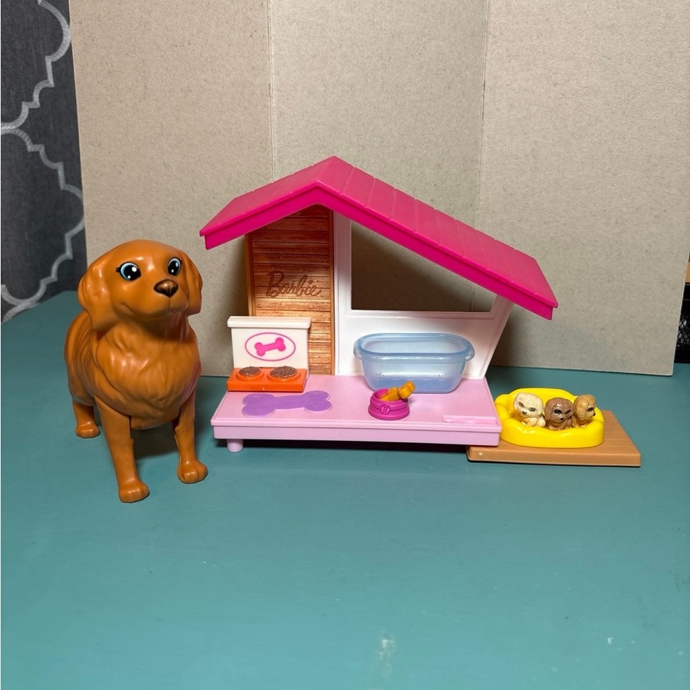 Barbie Pink Doghouse with Pets